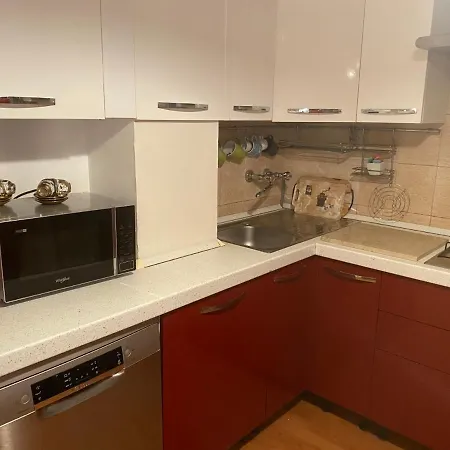 Sunny House Apartment